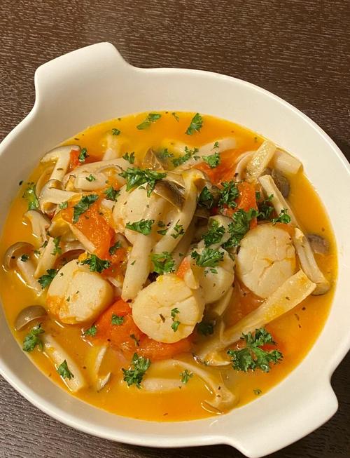 番茄炒海鲜菇怎么做更鲜嫩？-图1