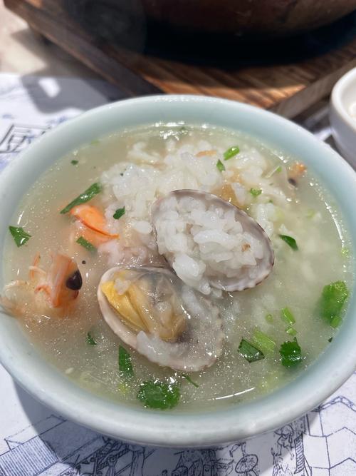 海鲜粥怎么煮才鲜美?-图1 海鲜粥怎么煮才鲜美?-图1