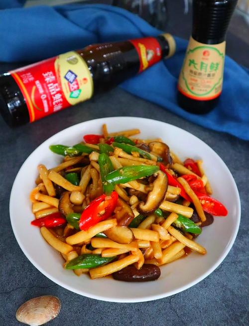 海鲜菇蚝油做法有什么小窍门？-图1