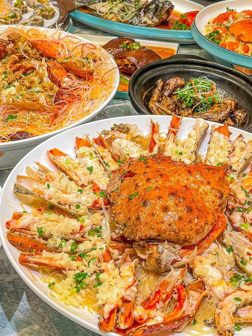 海鲜大拼盘清蒸，鲜味怎么锁住？-图2