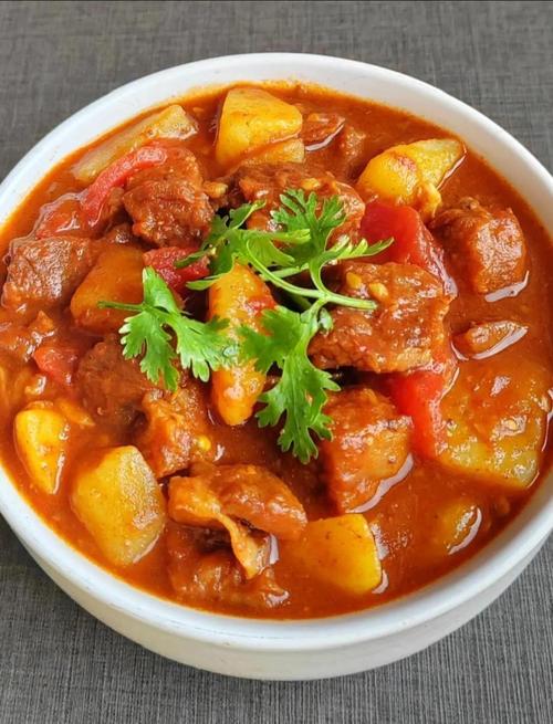 家常西红柿土豆做法有哪些？-图1