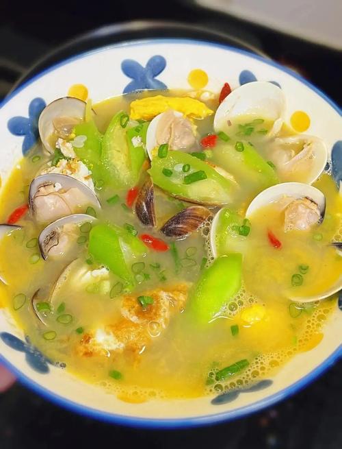 海鲜蛤蜊粥怎么做才鲜美无沙？教你几招窍门，香浓好喝不腥！-图1