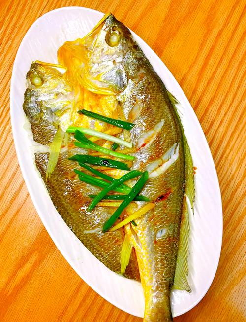 大黄花鱼的家常做法清蒸-图1