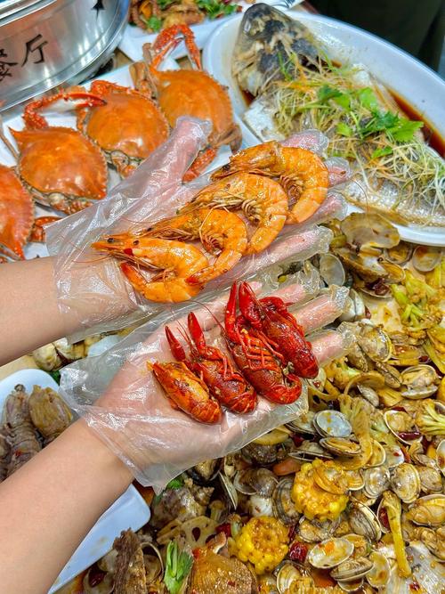 快手直播吃海鲜，是真实吃还是作秀？-图3