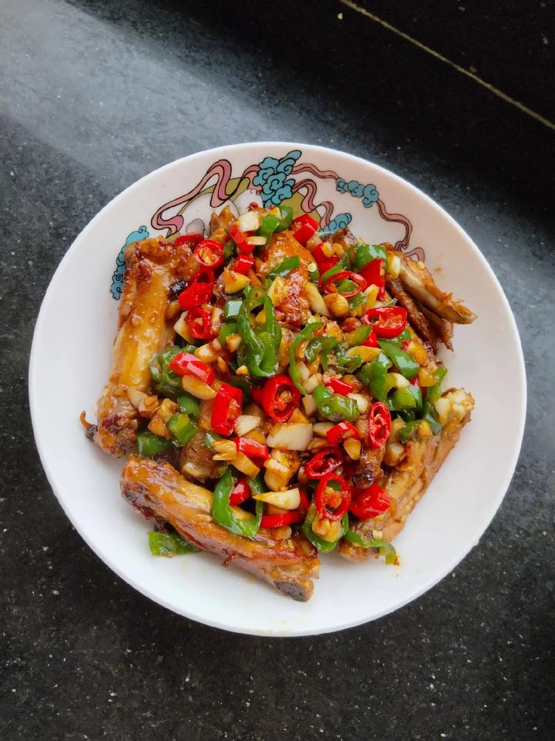 鸡翅中家常做法有哪些？-图2