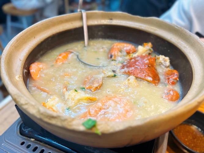 海鲜螃蟹粥的做法窍门-图2