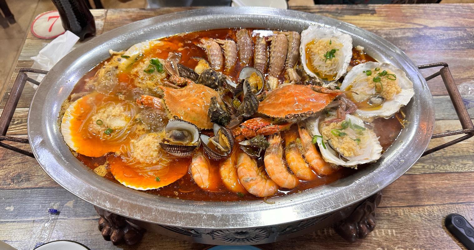 韩式麻辣海鲜火锅怎么做？-图1