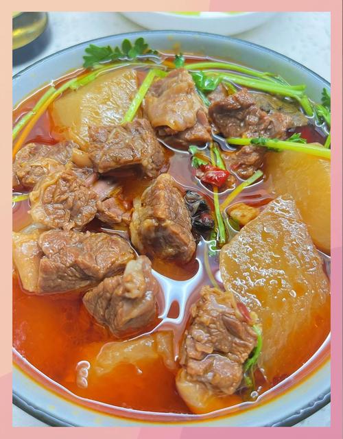 牛肉萝卜怎么做才够鲜香入味？-图2