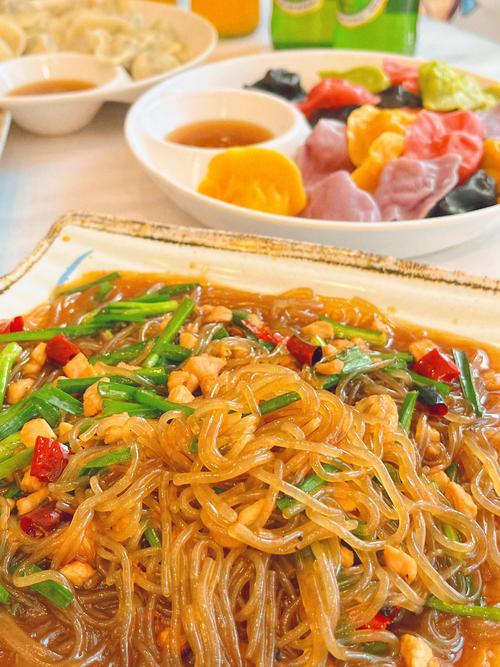 海鲜饺子配啥蔬菜好？-图2