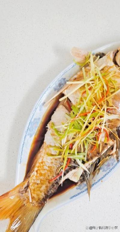 清蒸鲤鱼怎么做才好吃？-图1