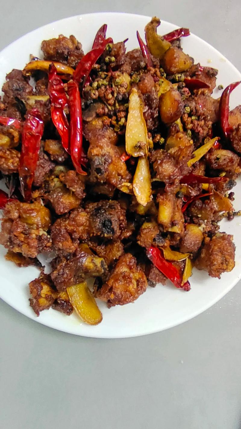 青辣子鸡怎么做？家常做法大全来啦！-图1