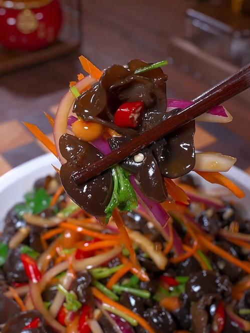 凉拌木耳怎么做？家常做法大全来了！-图1