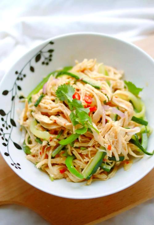 凉拌鸡丝怎么做？家常做法全在这！-图3