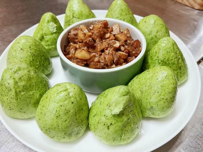 菜窝窝头的家常做法窍门-图1