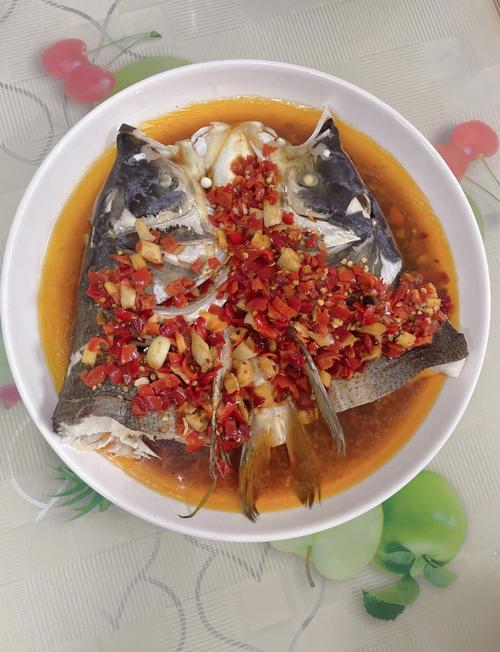 剁椒鱼头家常做法有哪些？-图2