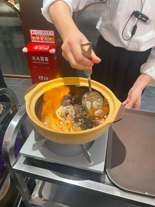 海鲜小米养生锅怎么做才养生？-图2