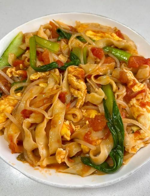 西红柿炒面条怎么做才好吃？-图1