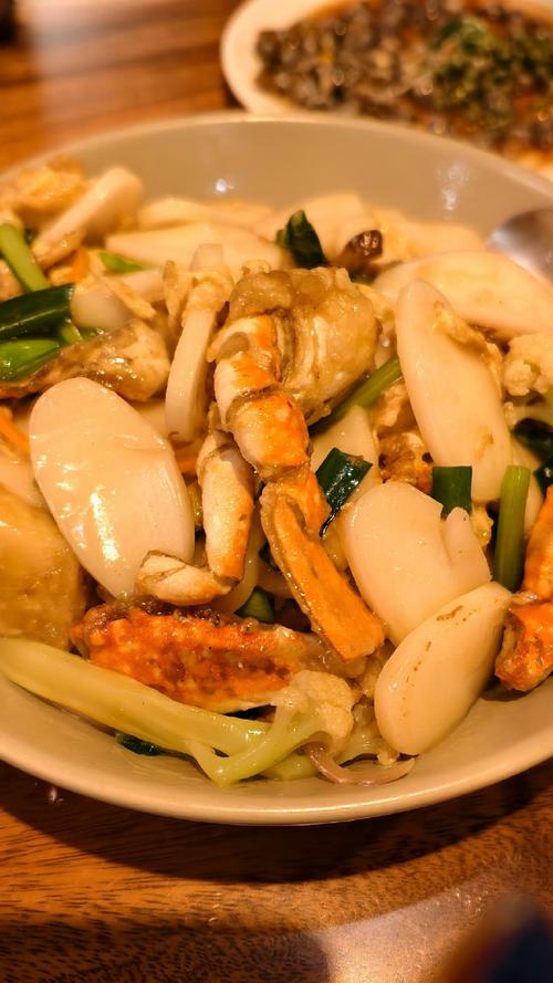 海鲜炒白果怎么做？-图3