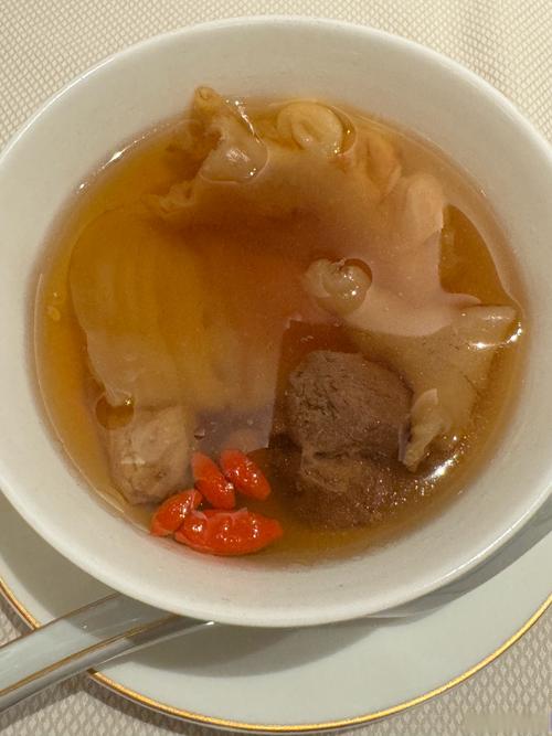 必胜客海鲜罗宋汤做法秘诀是什么？-图2