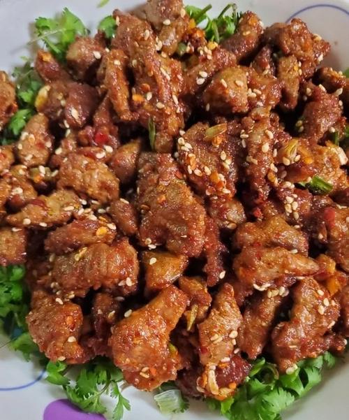 孜然羊肉家常做法视频，怎么炒才香？-图2