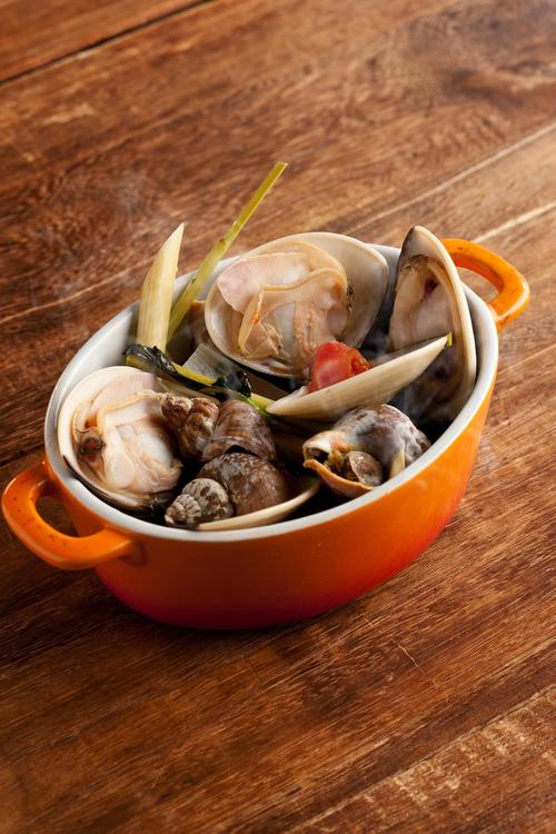 焯海鲜该用热水还是凉水？-图3