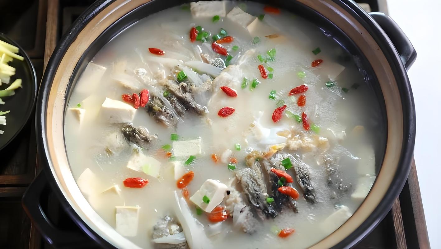 八个月宝宝鱼汤怎么做好喝又营养？-图3