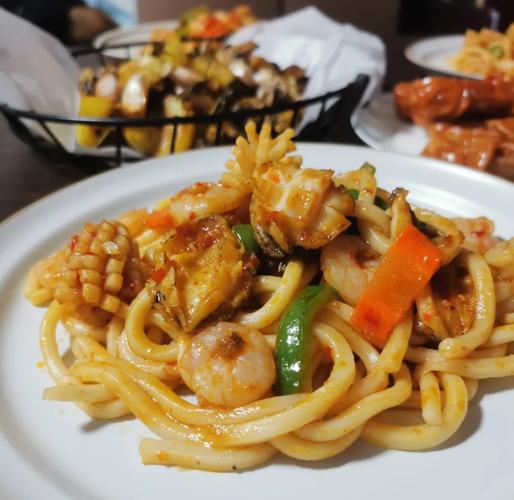 海鲜鸡蛋乌冬面怎么做?-图1 海鲜鸡蛋乌冬面怎么做?-图1