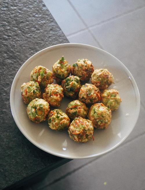 炸萝卜丝丸子怎么做？家常做法有哪些步骤？-图1