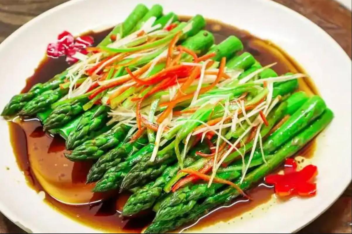 2025创新海鲜热菜，如何突破传统味蕾边界？-图3