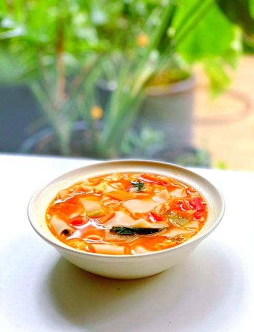 宝宝辅食面片煮着加什么好？-图2