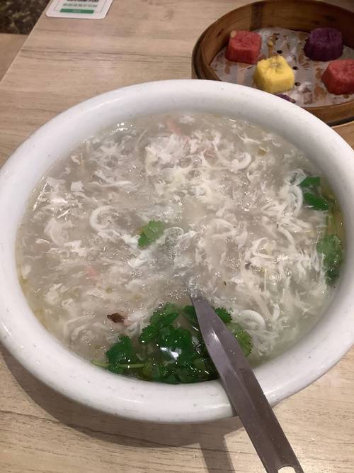 银鱼海鲜汤怎么做？家常做法有哪些？-图1