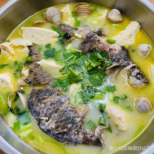 鲫鱼海鲜菇豆腐鸡蛋汤，鲜味怎么来的？-图2