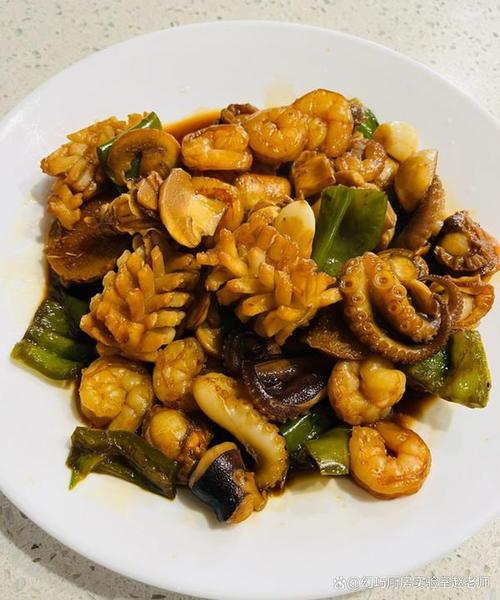 青椒搭哪种海鲜最鲜香？-图2