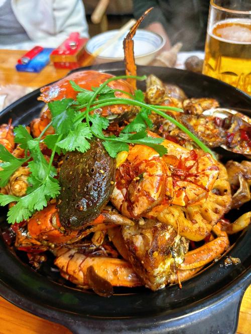 香辣虾蟹海鲜锅怎么做？-图1