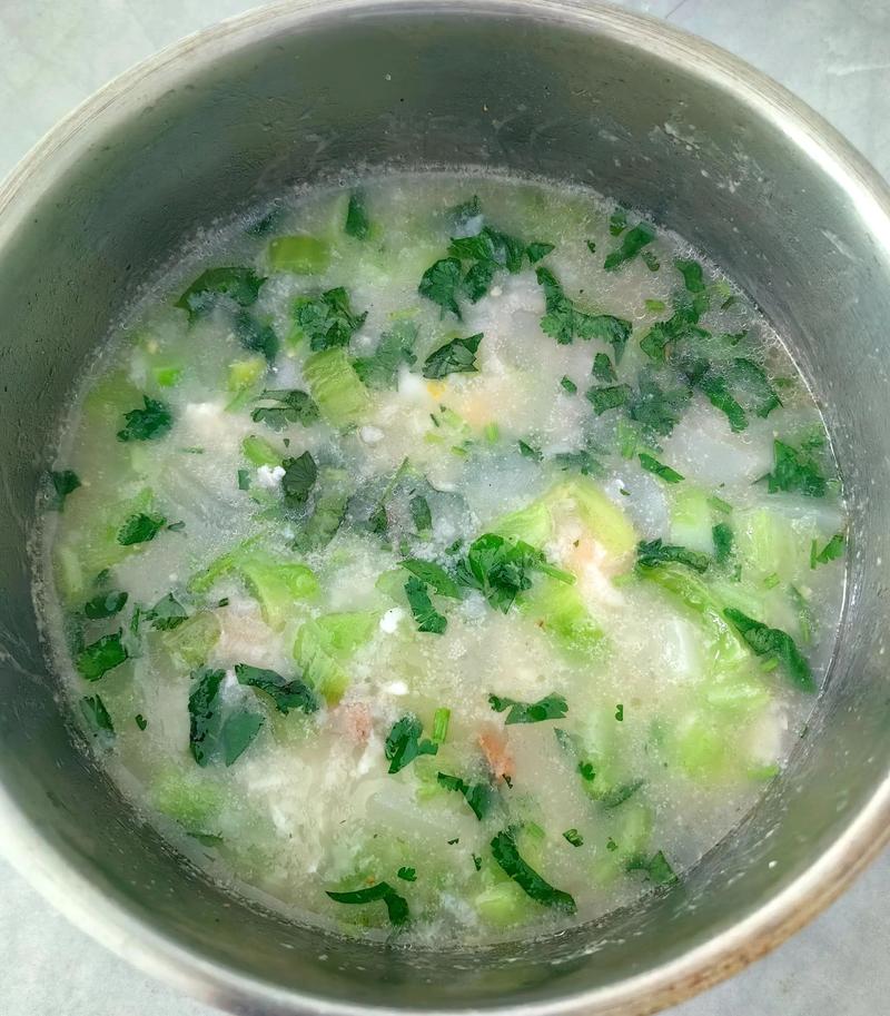 宝宝蔬菜粥怎么做才营养又好吃？-图2