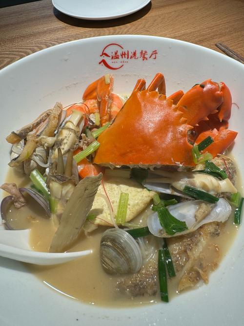 温州153海鲜坊菜品有何特色与亮点？-图1