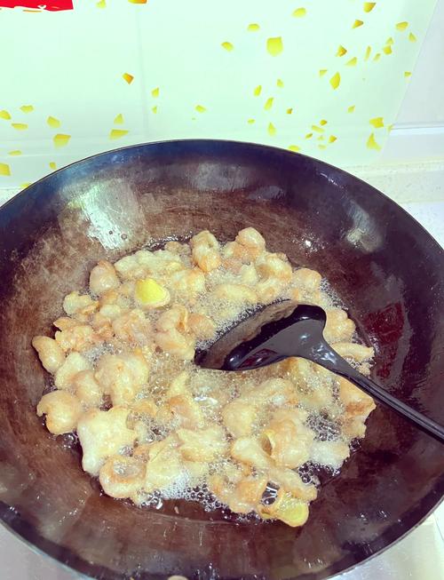 猪油渣怎么做？家常做法有诀窍吗？-图2