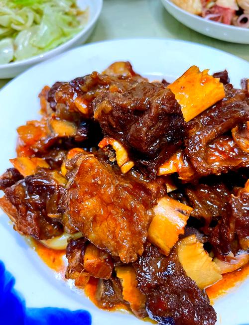 家常牛排怎么做才嫩滑？-图2