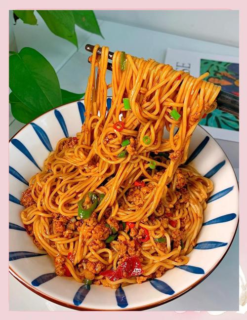 家常拌面怎么做？家常做法有哪些？-图1