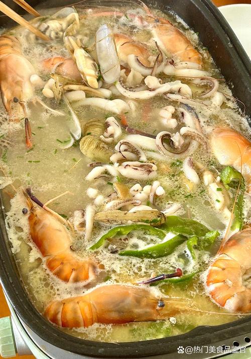 清真海鲜砂锅有哪些经典做法？-图2