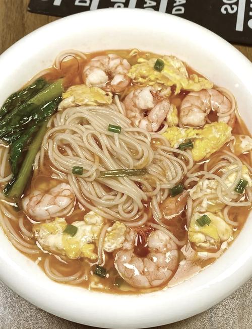大虾海鲜面条怎么做？简单做法有哪些？-图2