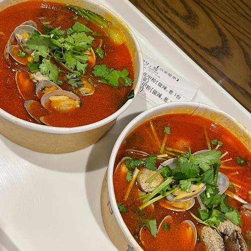 花甲龙虾海鲜面怎么做才好吃？-图2