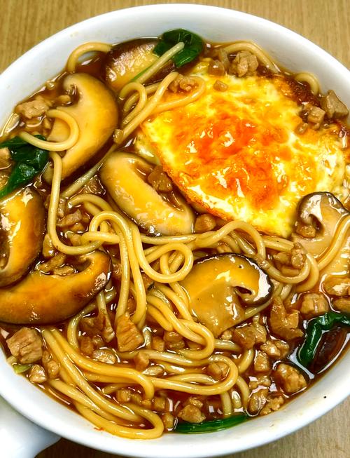 香菇海鲜面怎么做？家常做法有哪些？-图1