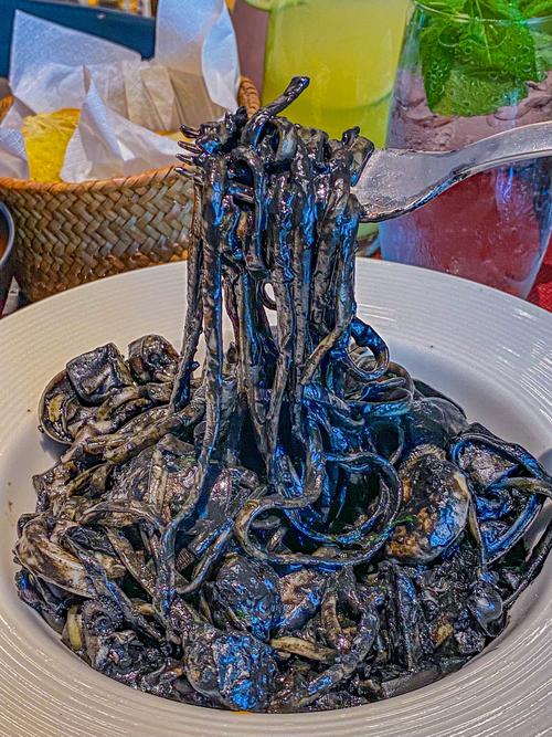 墨鱼海鲜面怎么做?家常做法有哪些?-图1 墨鱼海鲜面怎么做?家常做法有哪些?-图1