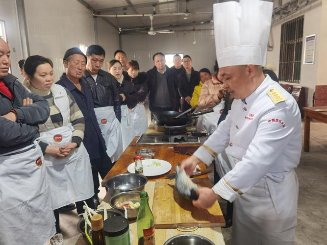 宁波家常菜烹饪培训班学什么？-图2