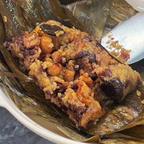 稻香海鲜火锅酒家的粽子有何特色？-图1