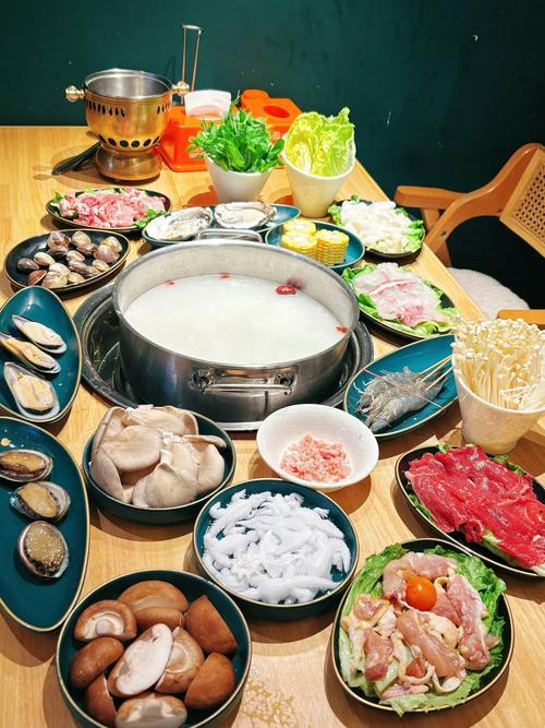 老式海鲜火锅做法有哪些关键步骤？-图3