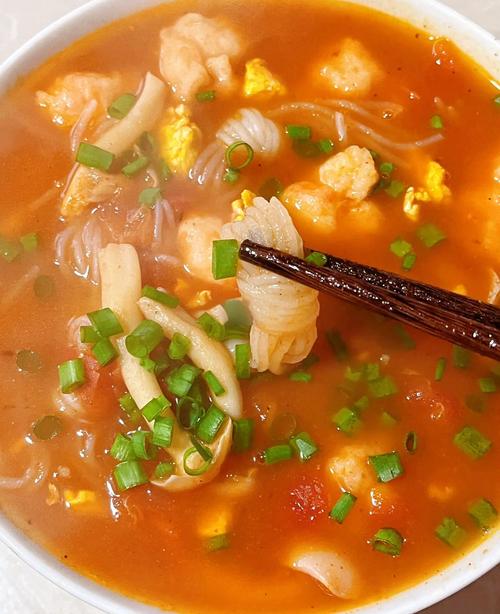 西红柿海鲜汤怎么做？-图1