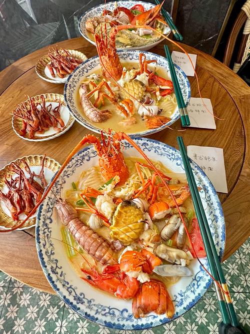 鲍鱼海鲜面怎么做？家常美味做法揭秘！-图2