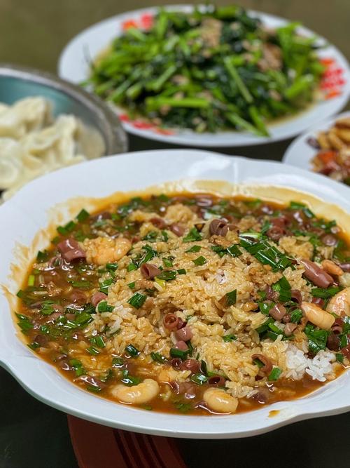 海鲜盖浇饭怎么做?家常做法有哪些?-图3 海鲜盖浇饭怎么做?家常做法有哪些?-图3